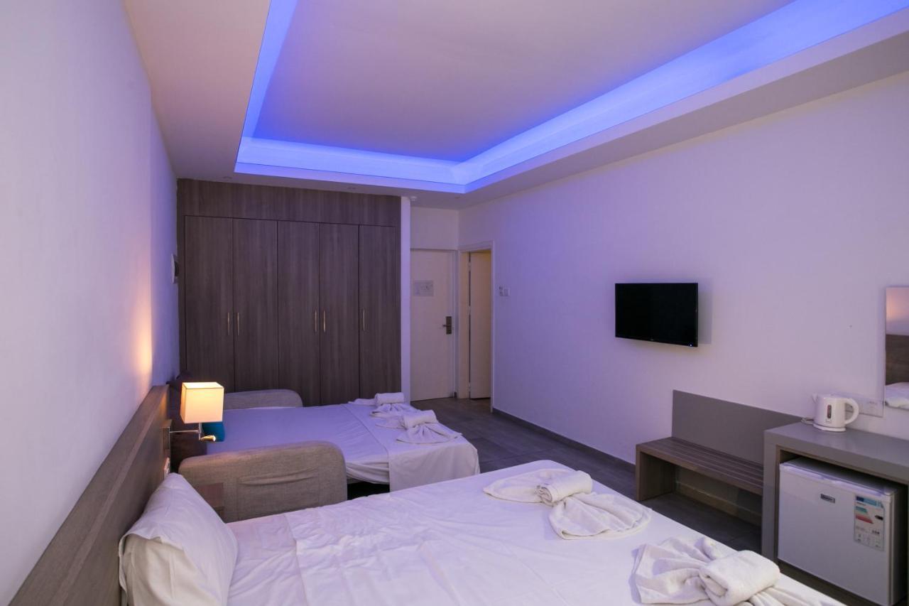 Flora Maria Hotel Ayia Napa Bagian luar foto
