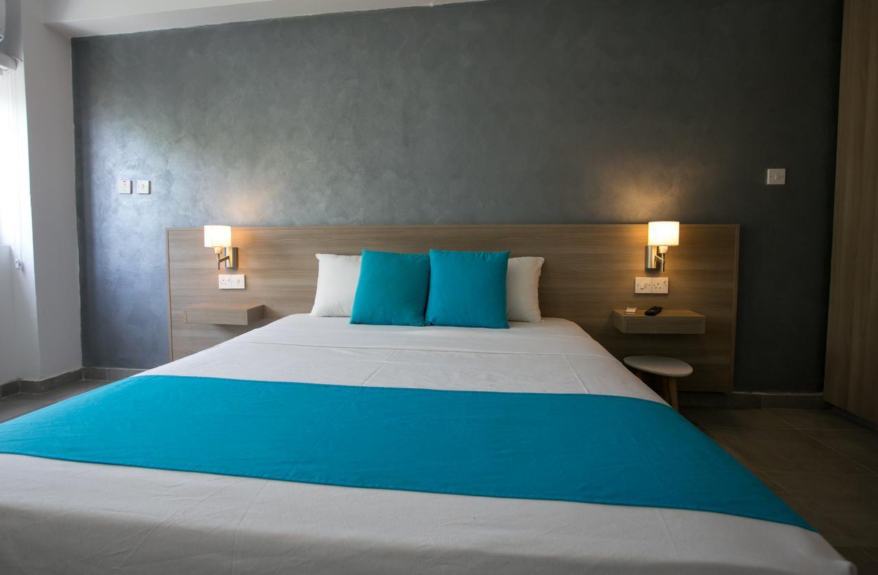 Flora Maria Hotel Ayia Napa Bagian luar foto