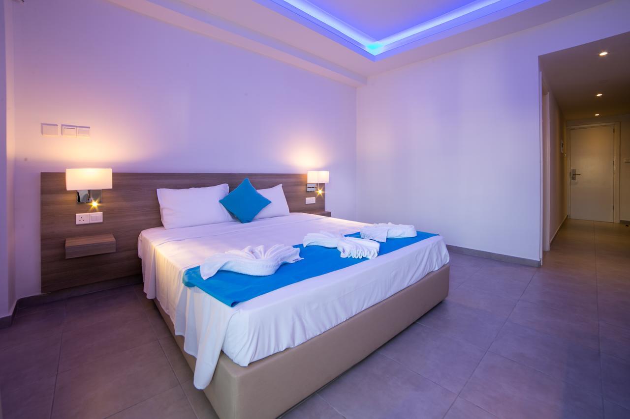 Flora Maria Hotel Ayia Napa Bagian luar foto