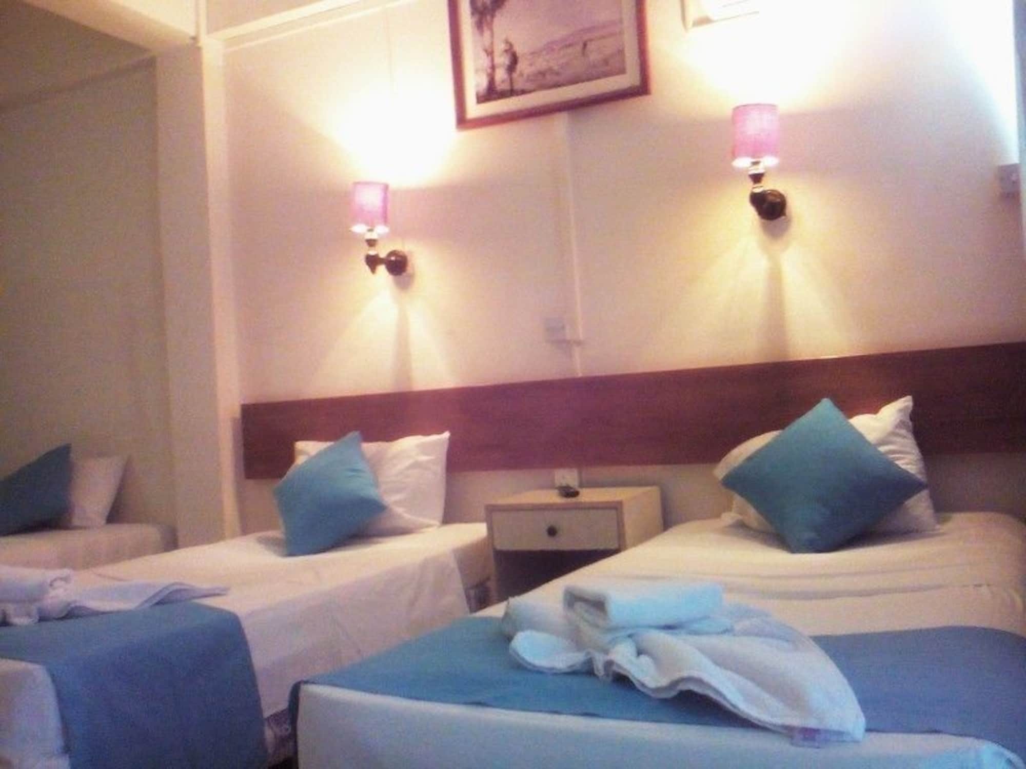 Flora Maria Hotel Ayia Napa Bagian luar foto